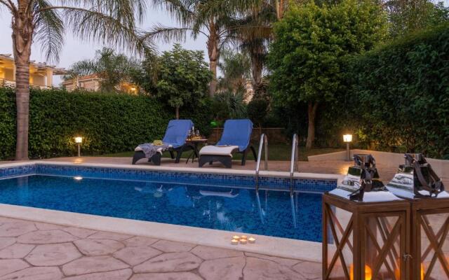 Mamfredas Luxury Resort