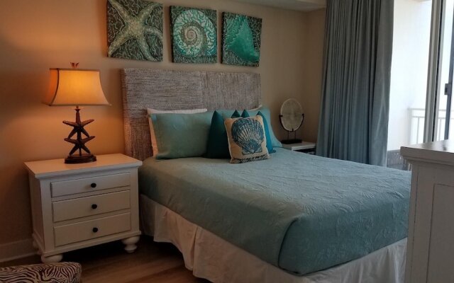 Waterscape 1 Bedroom Apartment by BnD