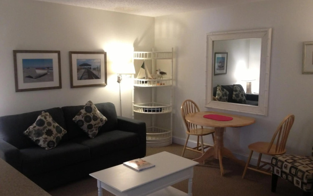 Biscayne Suites