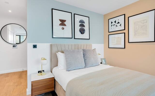 Sleek and Stylish Studio Apartment