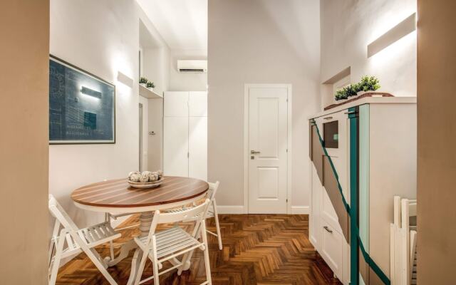 Travel & Stay - Scala