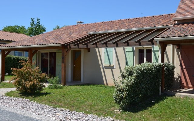 Cozy Holiday Home with a Dishwasher, Not Far From Sarlat