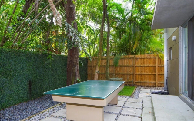 Miami Regatta House
