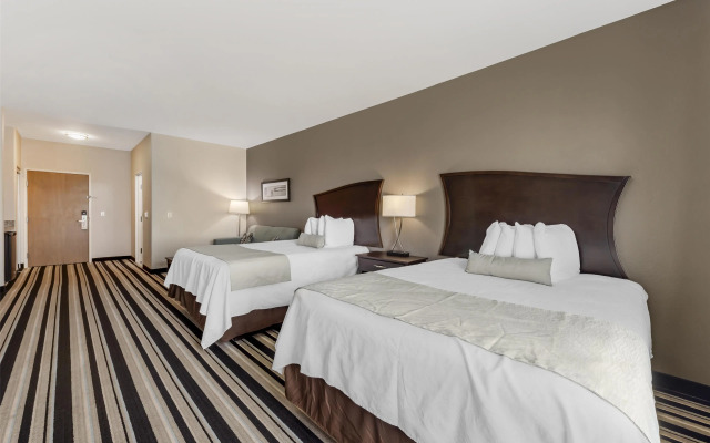 Best Western Plus Sand Bass Inn & Suites