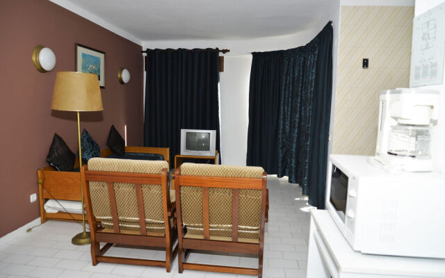 Apartamentos Lindomar