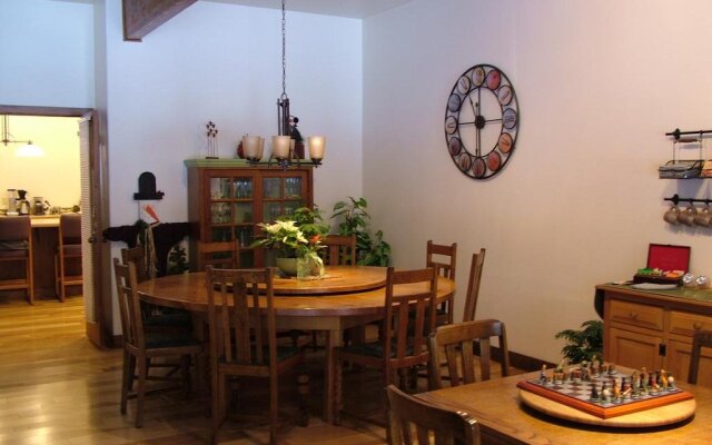 Blue Spruce Bed & Breakfast