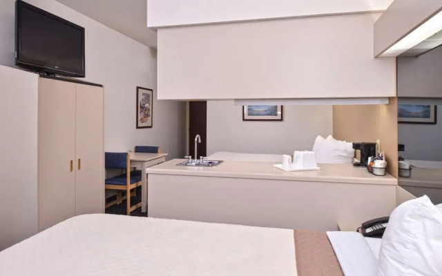 Sunset Inn & Suites