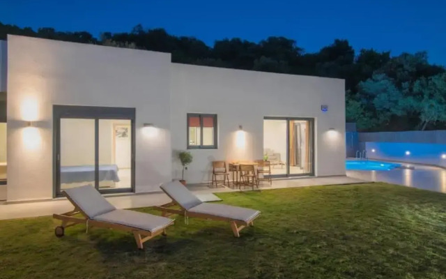 Deluxe Villa Konstantinos