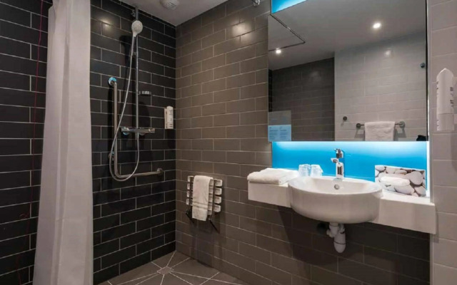 Holiday Inn Express Paris - CDG Airport by IHG