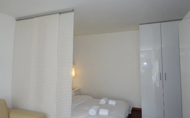 Stylish With Amazing Natural Light Pocket Wifi