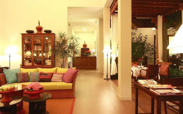 Baan Klang Wiang Boutique Hotel Chiang Mai