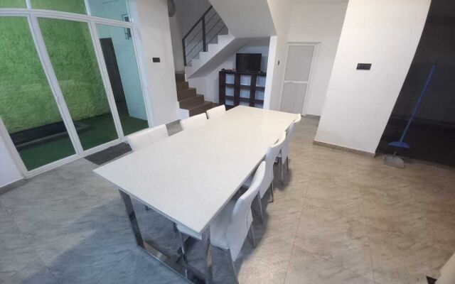 Anchorage Villa - Negombo