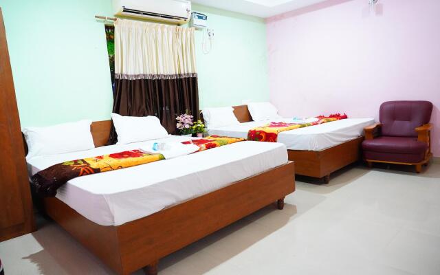 Sri Gokulam Guest House