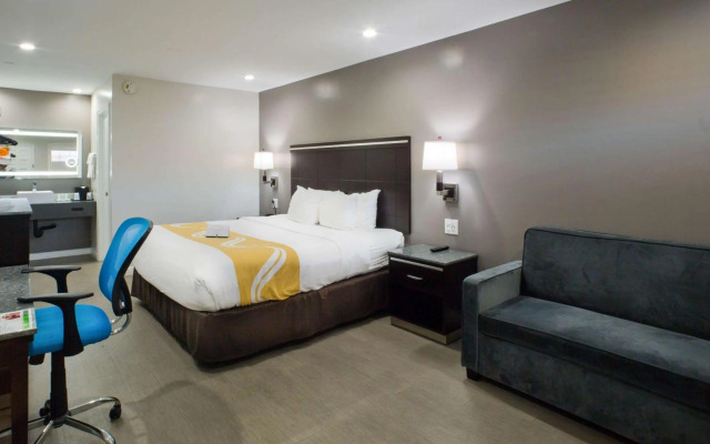 Bay Area Inn & Suites