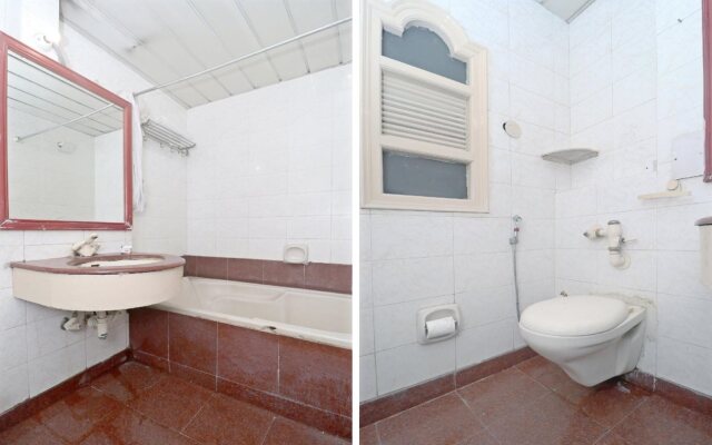 Hotel Plaza by OYO Rooms