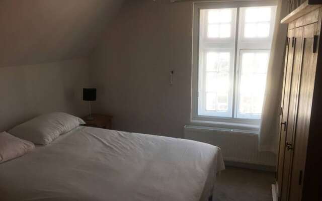 Modern 1 Bedroom Apartment in Central Bristol