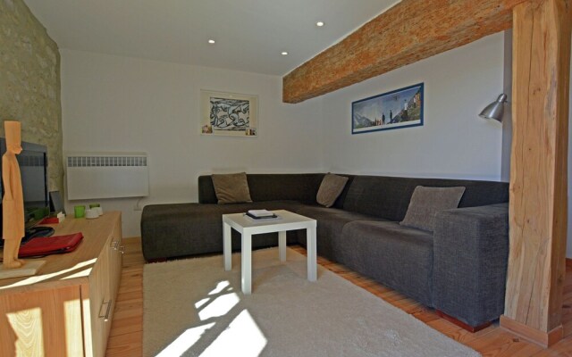 Luxurious Villa in Alzonne with Terrace