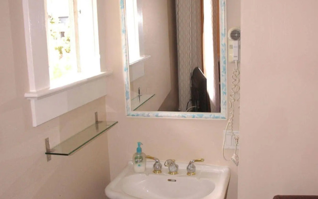 Windsor Guest House