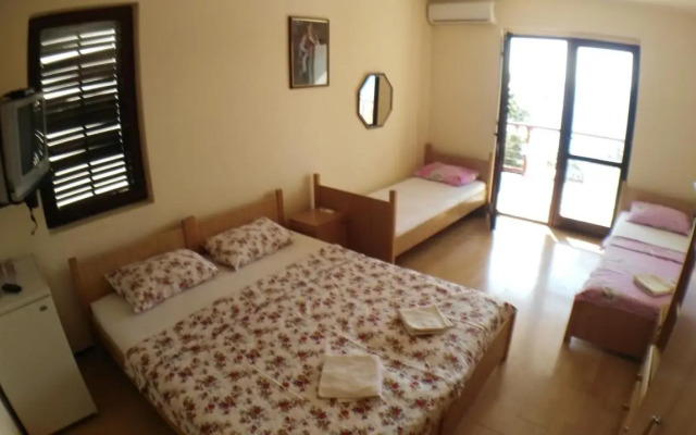 Guesthouse Obala