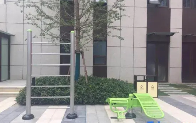 Xiangyu Light Homestay (Zhengzhou East Railway Station)