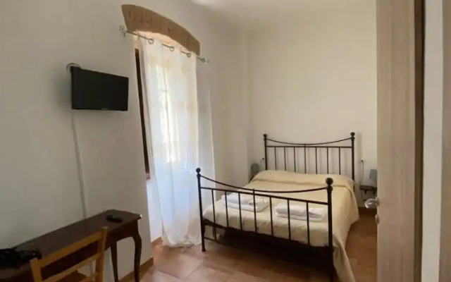 Sui Tetti Di Iglesias