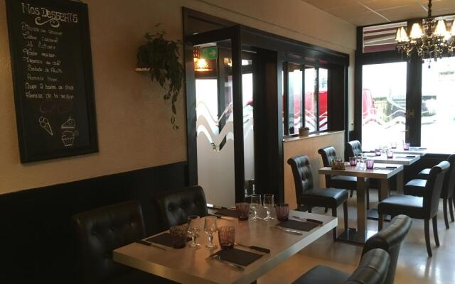 Hotel du Centre - Restaurant le Ptit Gourmet