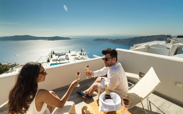 Galaxy Suites & Villas