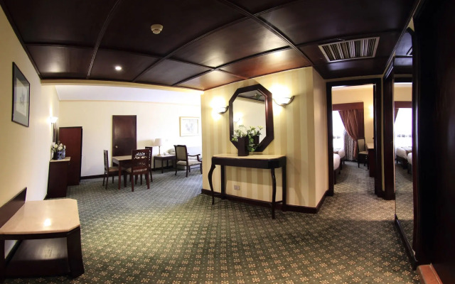 Pyramisa Suites Hotel Cairo