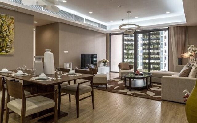 Dolphin Plaza Apartment