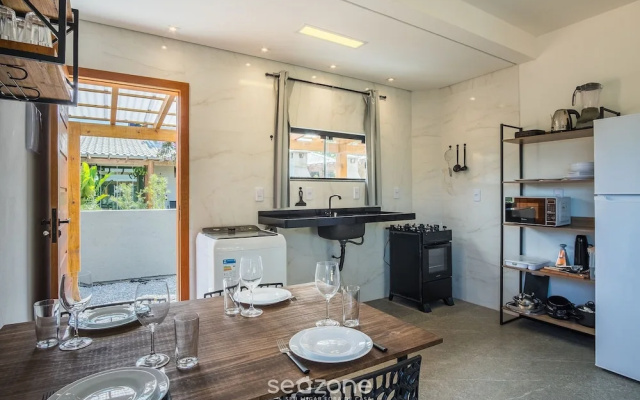 House w/ Suite and BBQ Grill in Imbituba Psl0002
