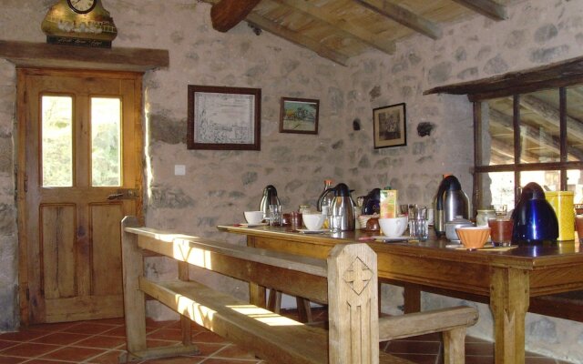 Les Roulottes de la Serve