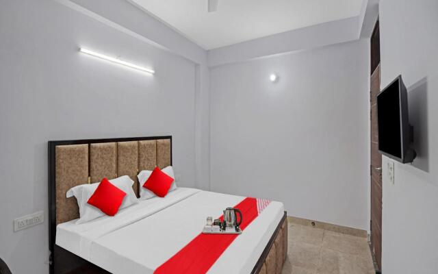 Flagship 701023 Raj Residency