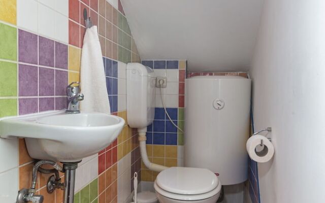 Apartment Lira