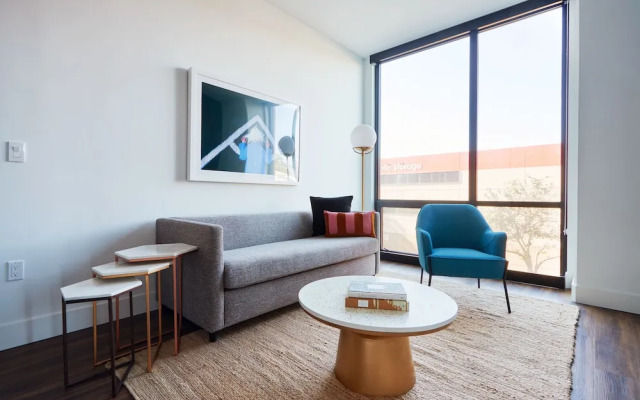 Sonder - Shift Apartments