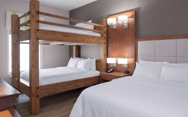 Hampton Inn & Suites Columbus Scioto Downs