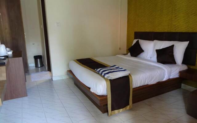 Holiday Inn Beach Resort