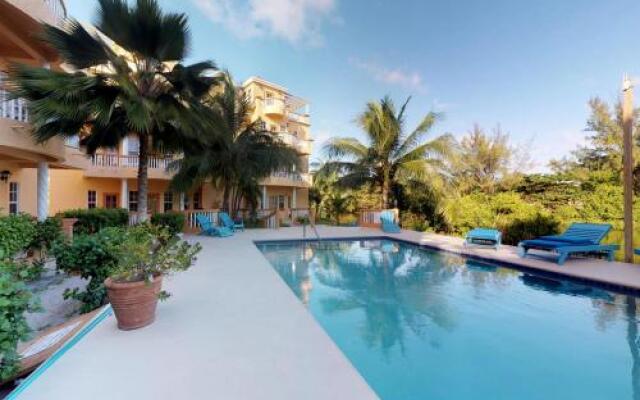 Lake Villas