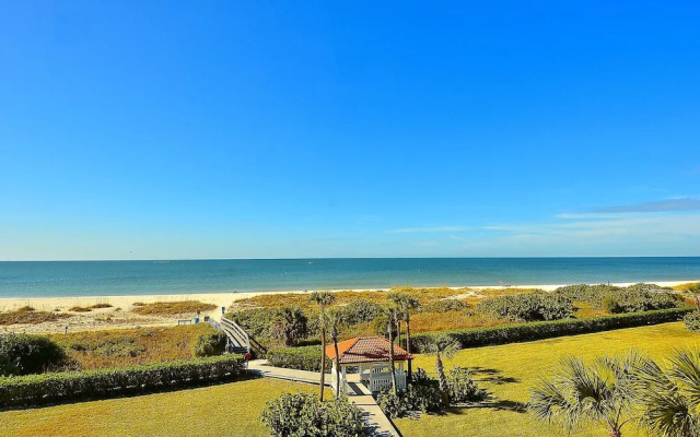 Land's End 7-406 Beach Front - Premier