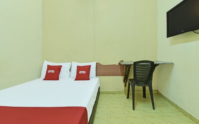 OYO 90702 Empire Inn 1