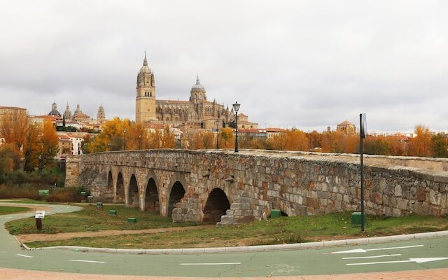 Apartamento Turísticos Puente Romano P4 1-A