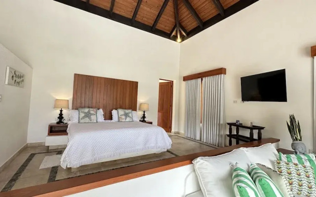 Tropical Bungalow With Pool at cap Cana A8C