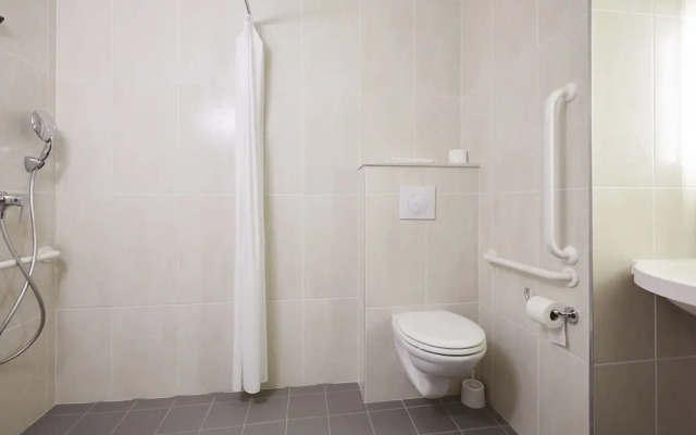 B&b Hotel Le Havre Harfleur 1