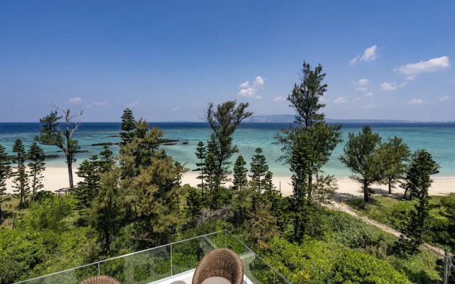 UMITO PLAGE The Atta Okinawa