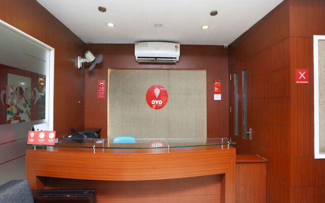 OYO 5075 Khaleej Residency
