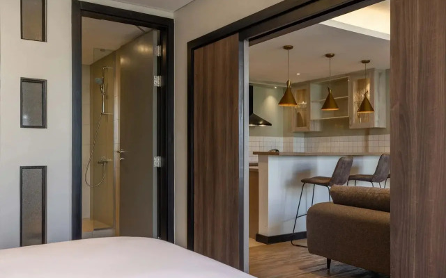 Trademark Suites at Enaki Town