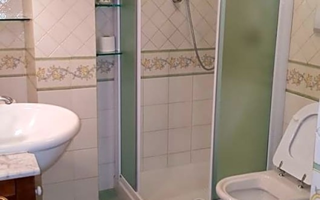 Bed  Breakfast Aminei Metro