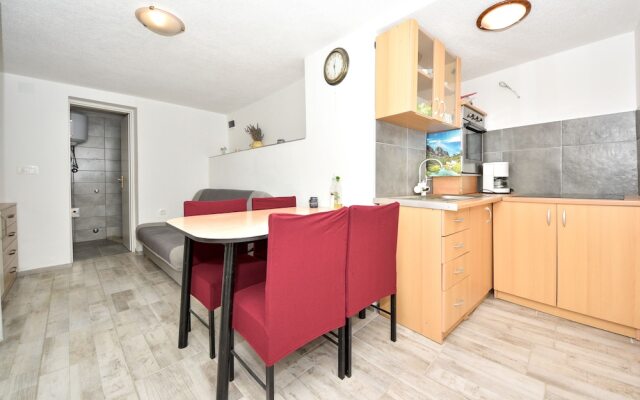 Holiday Home Obrovac I