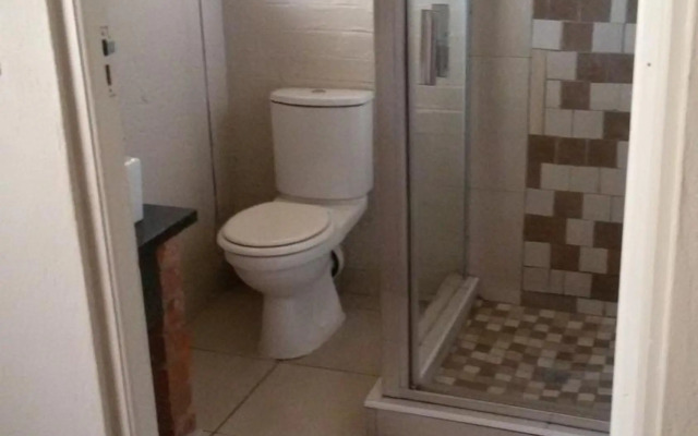 Mzanzi Rock Guesthouse