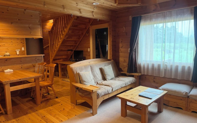 Powder Hut – Guest Rooms – Kutchan