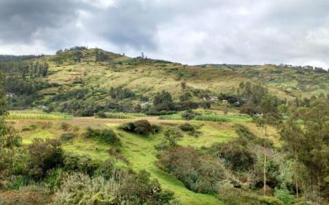 Alojamiento Campestre A 25 Km De Quito